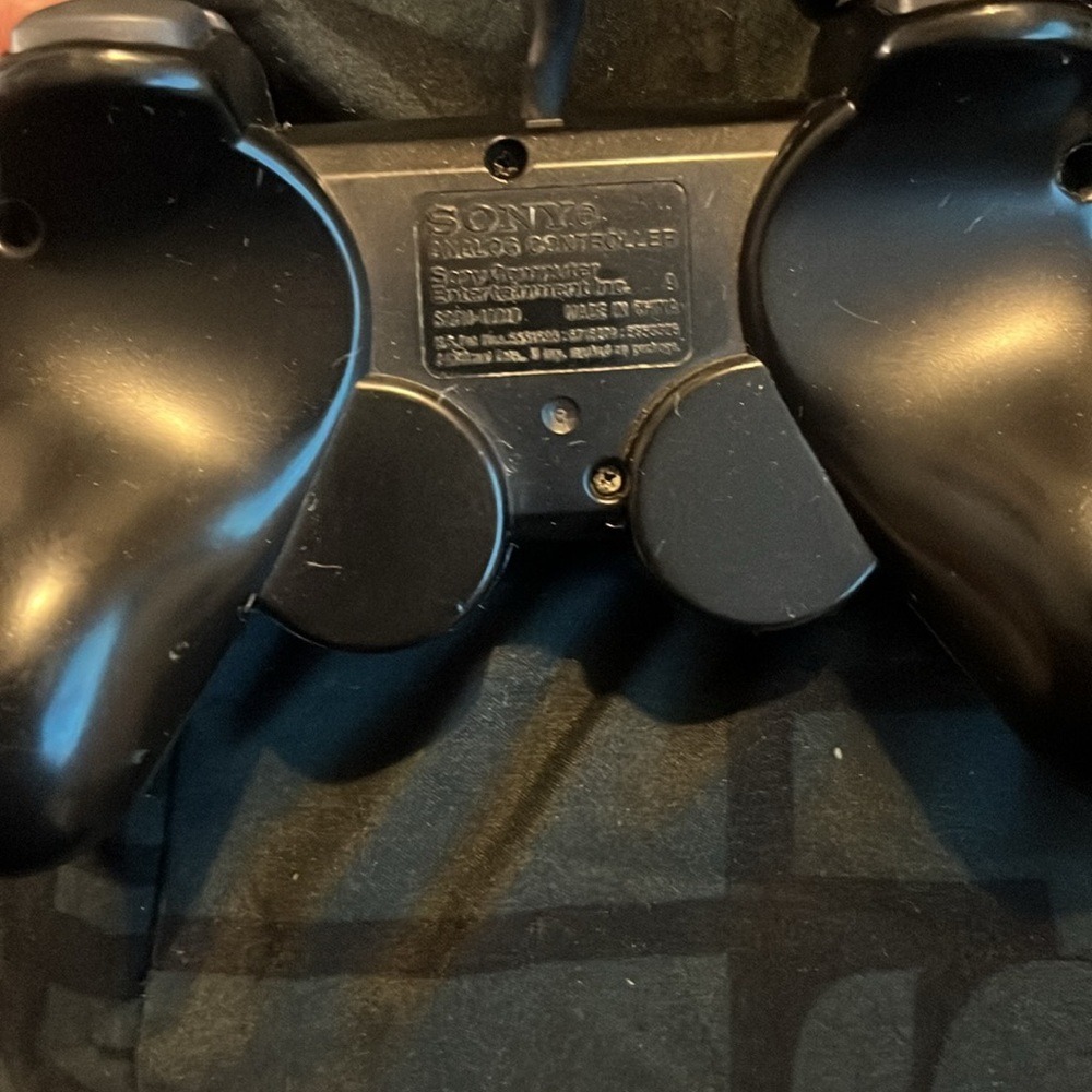 PS2- Controllers - Picture 4 of 6